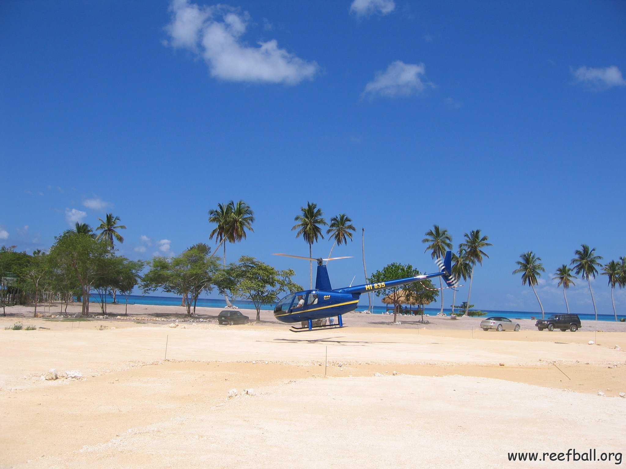 dominicanmay2007helosurveycanoladominicusiberostar 112