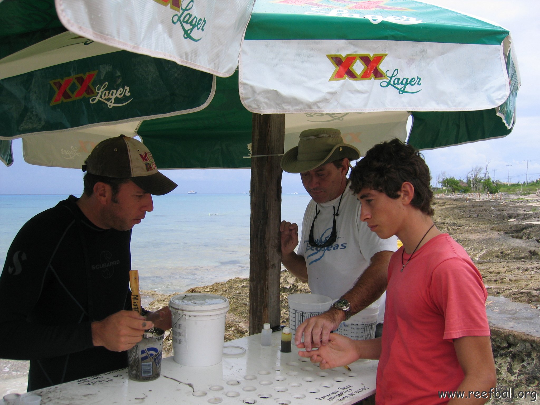 cozumelcoralpropproject2007javertake 054