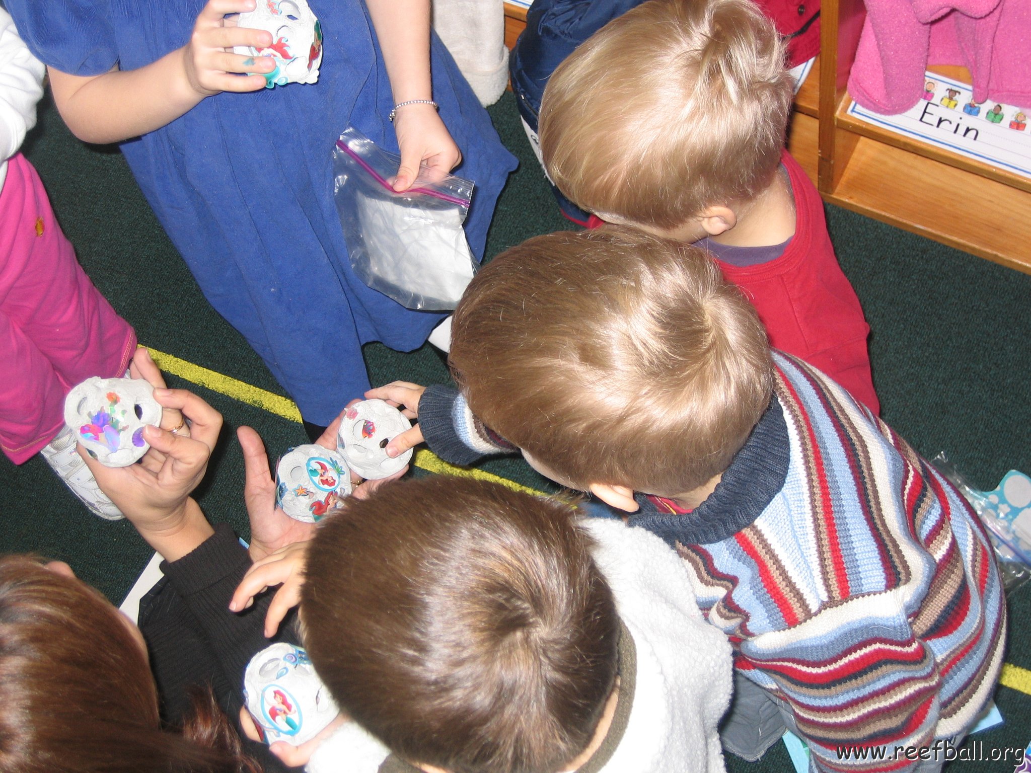 montessoritodayelementaryschoolgreenvillenorthcarolinadec2005_024